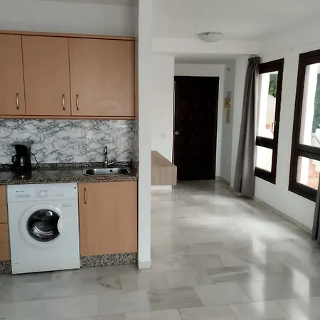 Apart Otel Pueblo Evita Hill Benalmádena